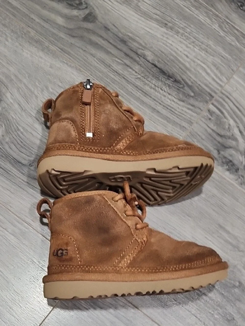 Kids Unisex Chestnut Brown UGG Neumel II Fleece-Lined Lace-Up Boots